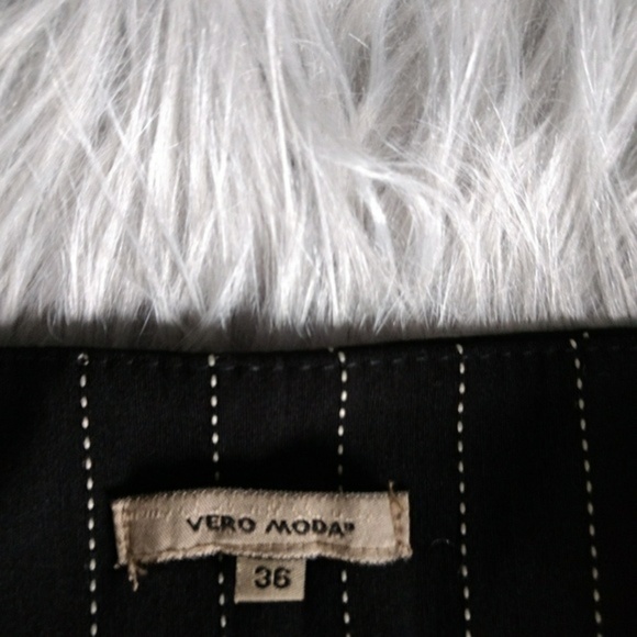 Vero Moda Asymmetrical Skirt - Picture 4 of 9